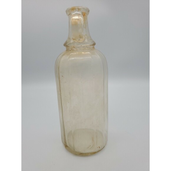 Cruet Bottle Circa 1930's Thick Clear Glass with Handle - Picture 4 of 12